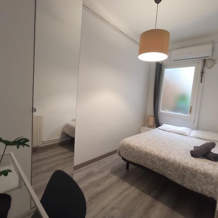 Private Rooms On Tamarit Street Barcelona Ngoại thất bức ảnh